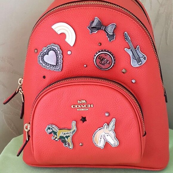 COACH CARRIE BACKPACK 23 W/SOUVENIR 7 PIN CUSTOMIZATION:NWT MANGO 1-OF-A-KIND - Picture 4 of 14